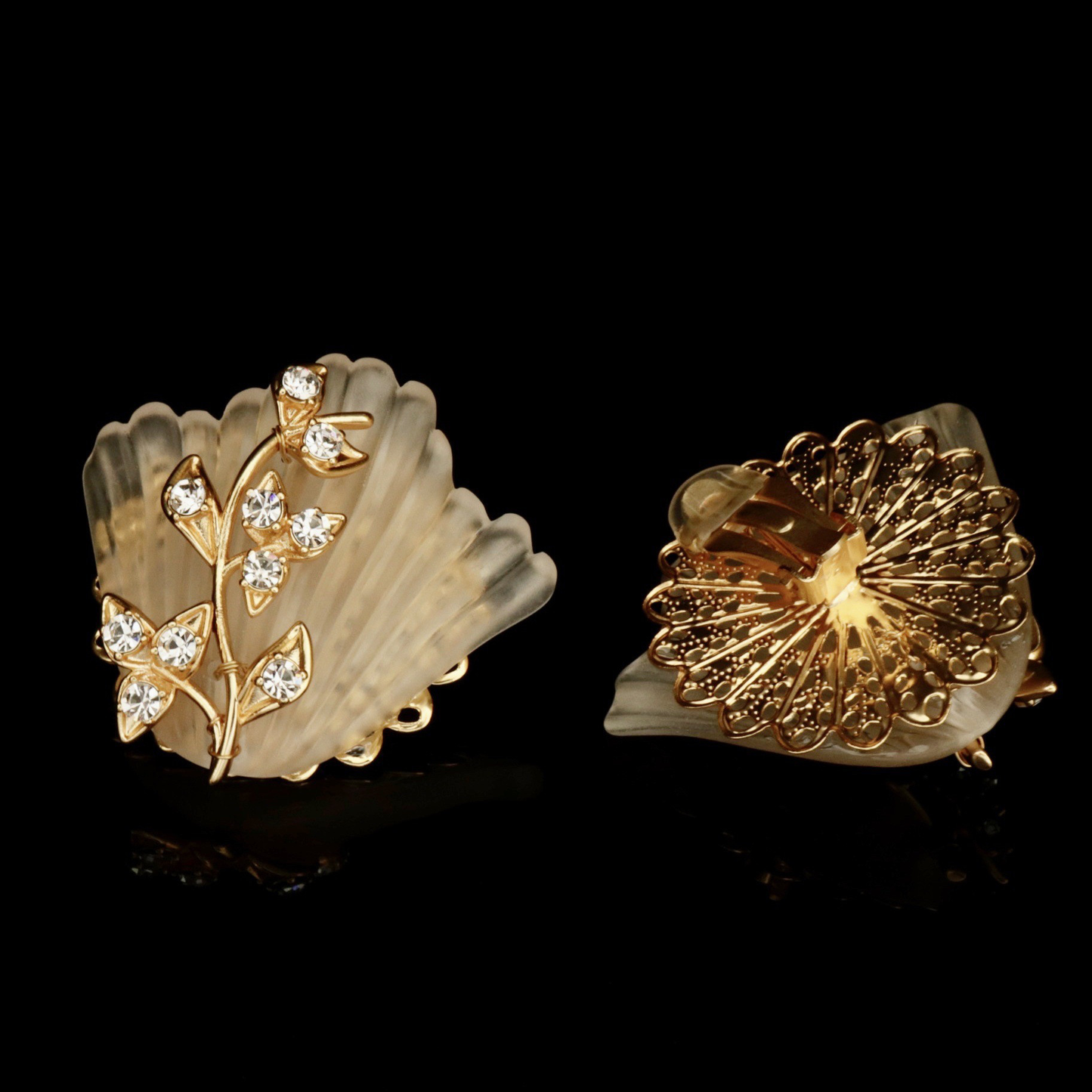 Boucles d’oreilles à clips coquillage doré