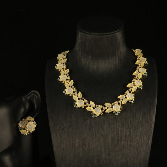 Boucles d’oreilles à clips style vintage – Muguet Rêveur