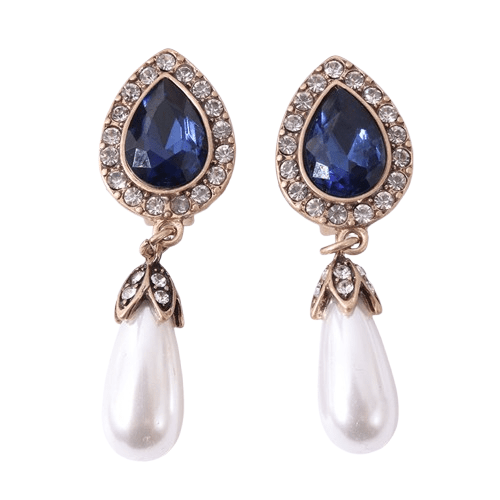 bleu du passé
mémoire précieuse
héritage en éclat
pierre d’histoire
reflets d’ancêtres