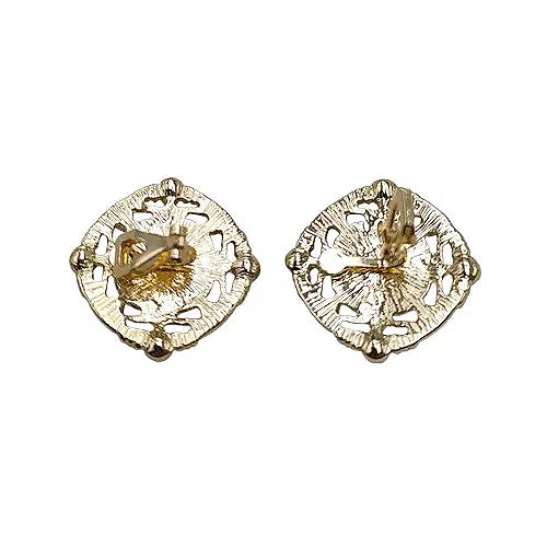 idée cadeau femme
accessoire raffiné
bijou de créateur
perles délicates
bijou artisanal
bijou élégant
labyrinthe de perles