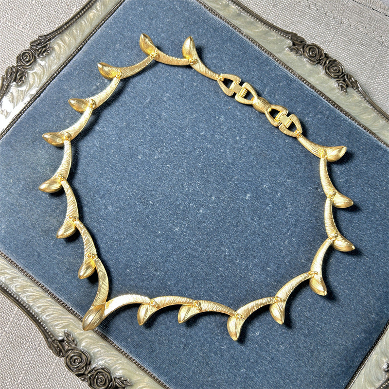 idée cadeau femme bijou de créateur ensemble bijoux artisanaux collier et bracelet fait main bijou élégant